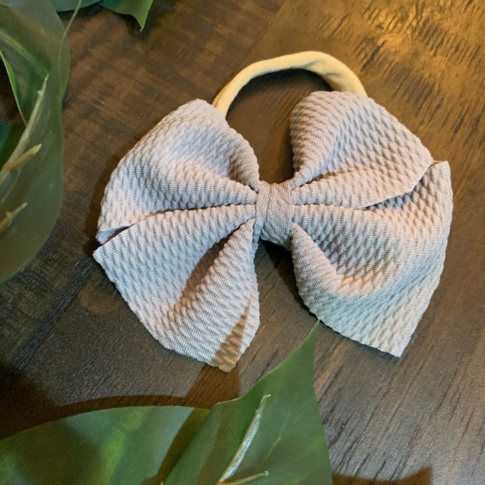 Nylon bow headband